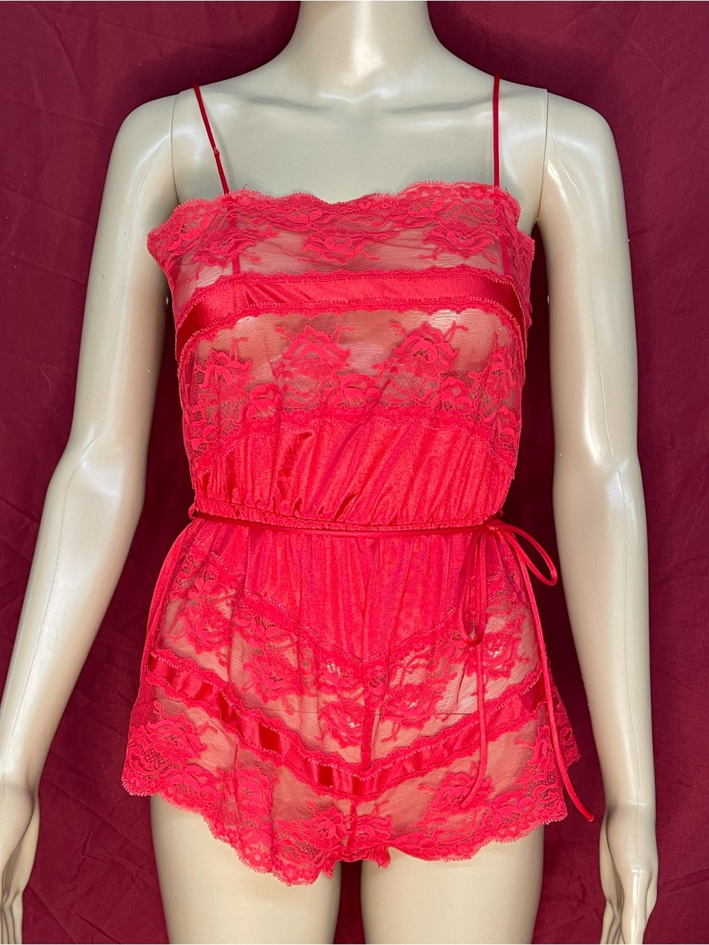 Vintage Texsheen Sheer Red Lace Chemise Romper/Tie Belt Made In The USA Small